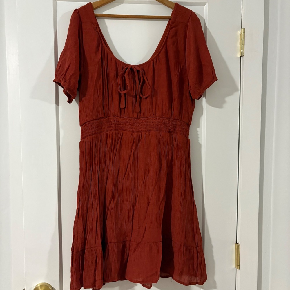 Love Delirious Rust Orange Textured Smocked Waist Tie Neck Mini Dress 2X‎